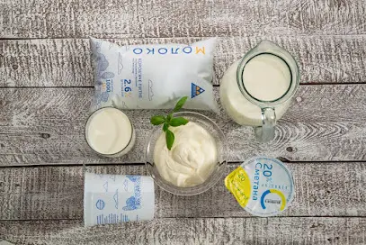 Білозгар - фірмовий магазин молокопродуктів (ринок "Привокзальний")