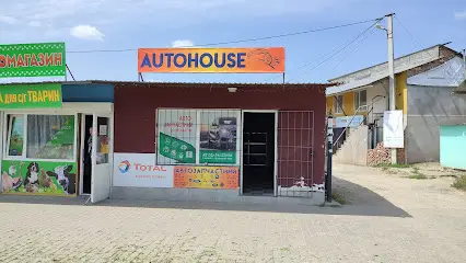 AUTOHOUSE
