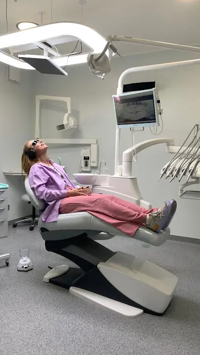 Український центр сімейної стоматології