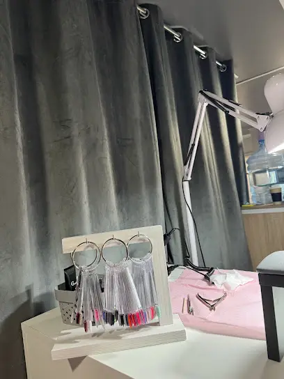 Манікюр Педикюр