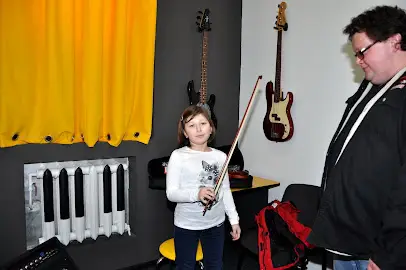 MUZcool альтернативна школа музики #моямузиканестихне