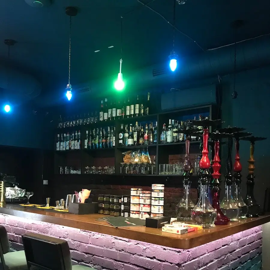 ВідпочиWhy Bar & Hookah
