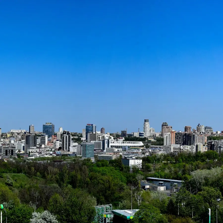 7 Sky on Shchorsa Street