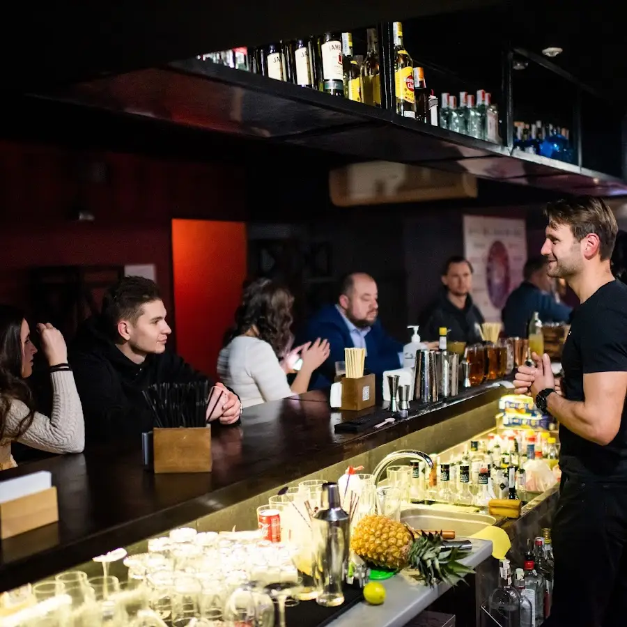 CRYPTO BAR