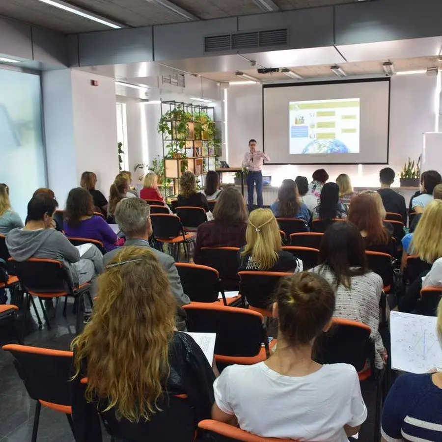 Школа астрологии InGenium в Киеве