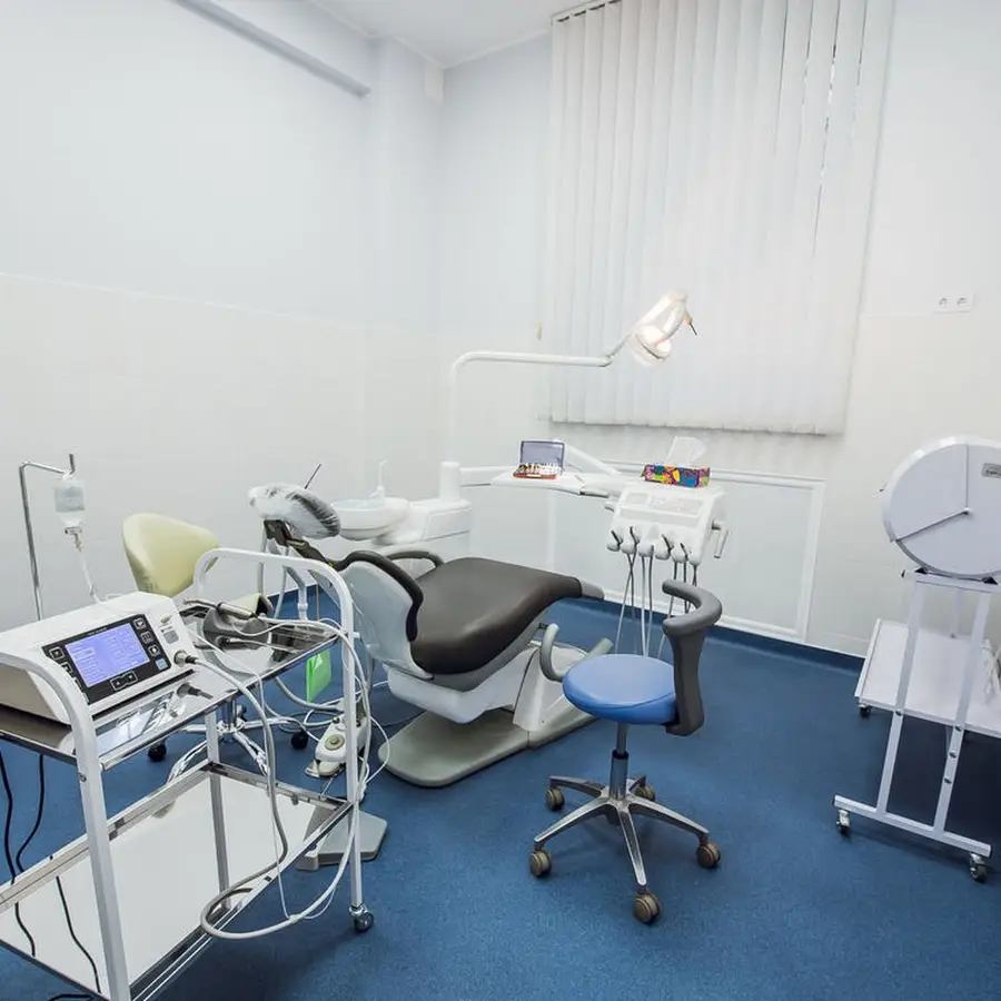 Ave Dent стоматологія. Лікування. Видалення. Імплантація. Ортодонтія