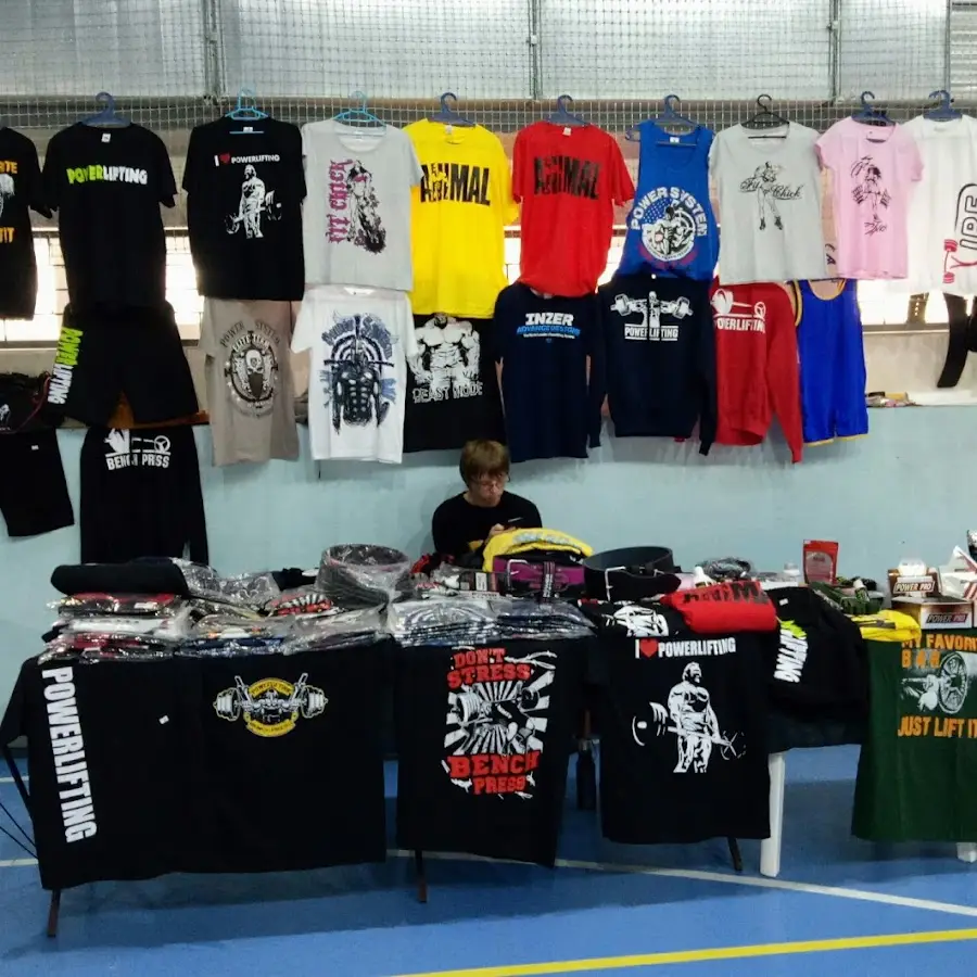 Fitnes-trener.com.ua Спортивные товары, питание, экипировка. Вход со двора, через ТЦ Нарния