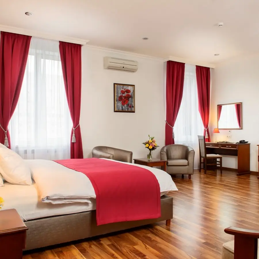 Greguar Hotel & Apartments