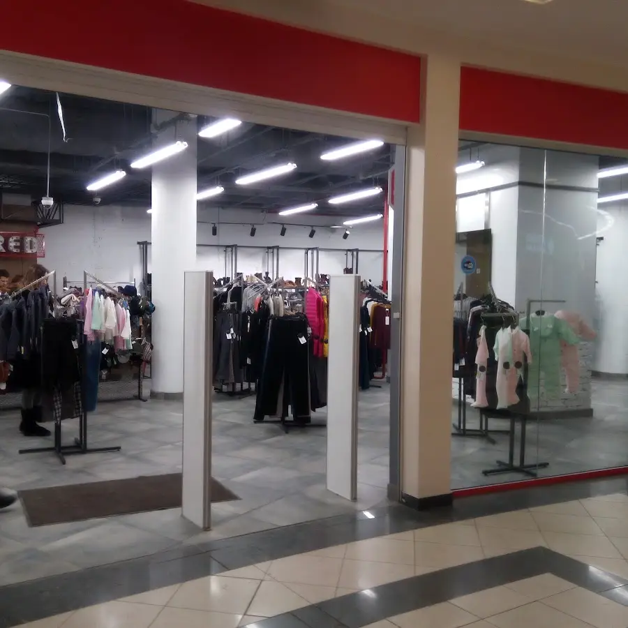 Магазин одежды RED