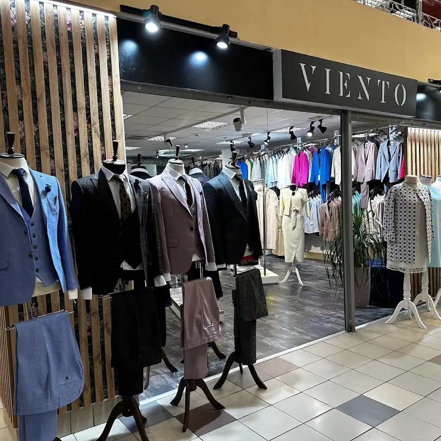 Весільні чоловічі костюми