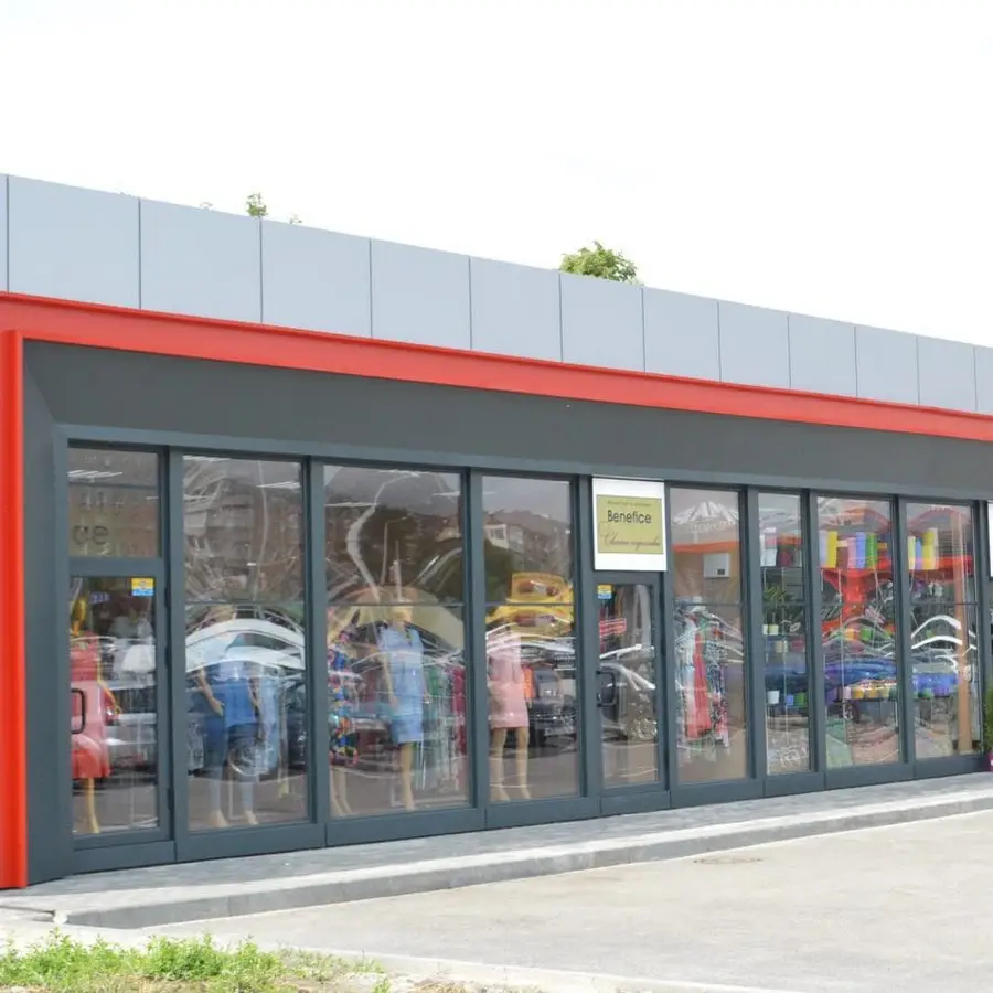 Магазин женской одежды Benefice