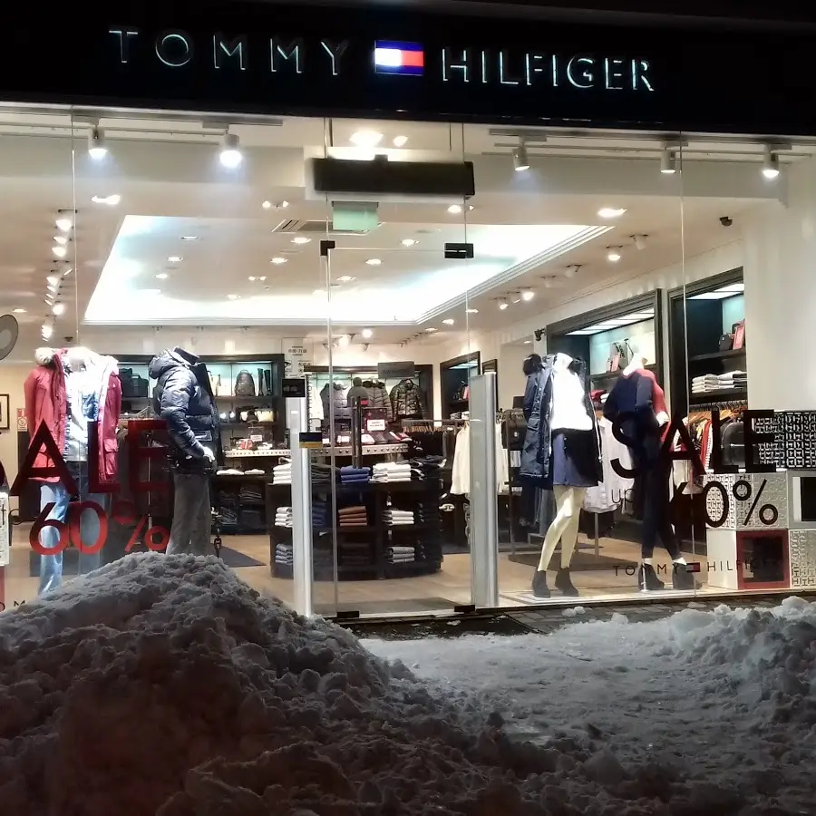 Tommy Hilfiger