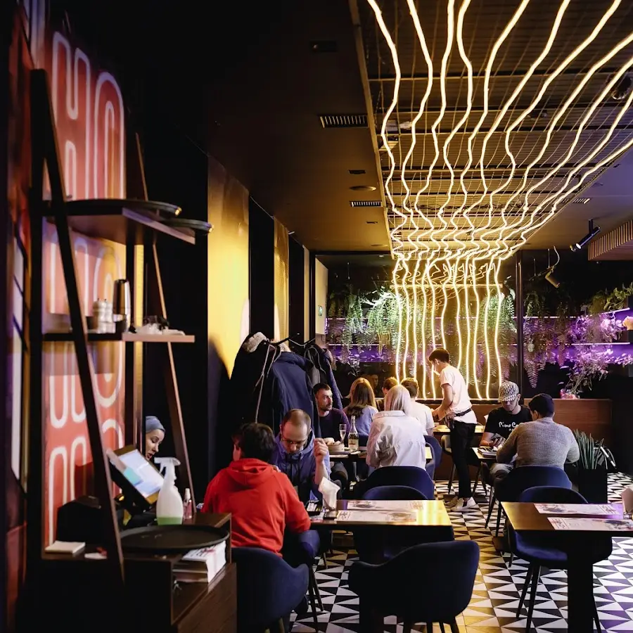 Ресторан Hen Thai ( ХенТай )