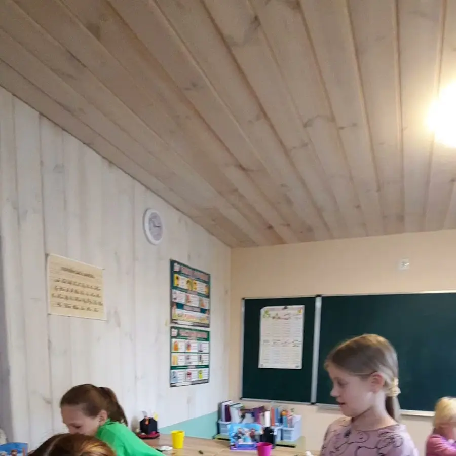 I am. Приватна сімейна школа.