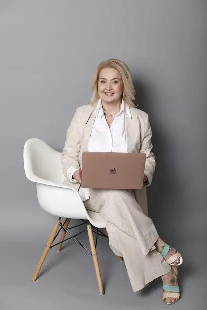 Психолог в Киеве Елена Шевчук | Консультации психотерапевта Онлайн и Лично