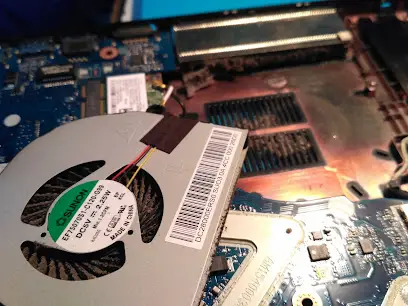 SmartApp &mdash; Ремонт комп'ютерів та ноутбуків Троєщина