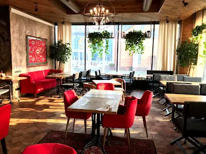 МАМА МАНАНА Південна