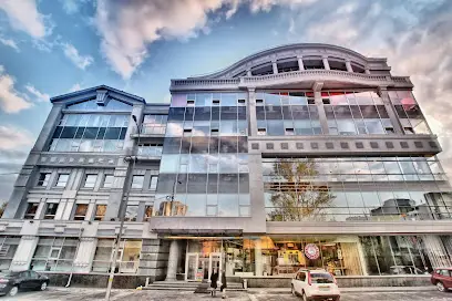 ТКН Консалтинг Торгово-комерційна нерухомість