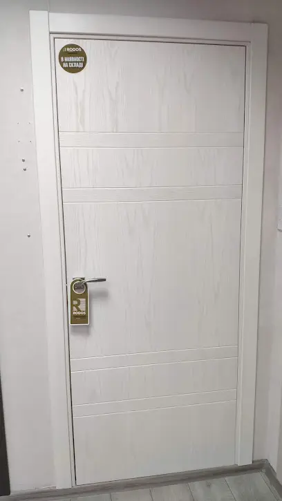 Салон "Центр Дверей и Интерьера"