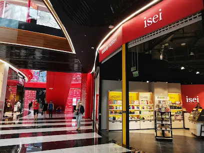 ISEI Beauty Market в ТРЦ &laquo;Блокбастер Молл&raquo; (Київ) - Магазин дієвої косметики і товарів для будинку