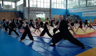 Fight club &ldquo;LAO&rdquo;