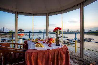 Альтечо: Романтична вечеря