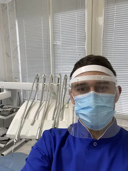 Стоматологія - Стоматолог Могільчук Олександр Олексійович