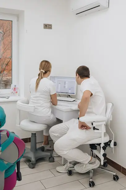 Стоматологія QRD, Гнатолог - Борщагівка, Київ, ЖК Софія,