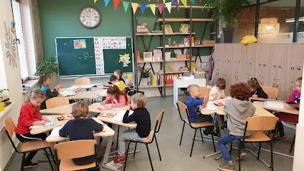 Приватна загальноосвітня школа Claris Verbis