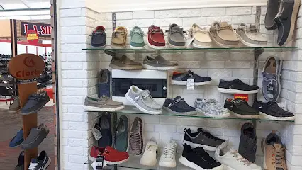 NEW LOOK. Взуття. "Hodaki".(Ходакі) - official store. (Hey Dude)