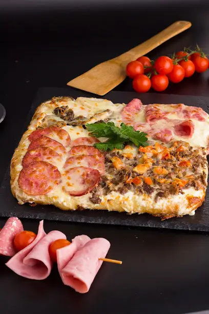 "Квадрат" піца та шаурма