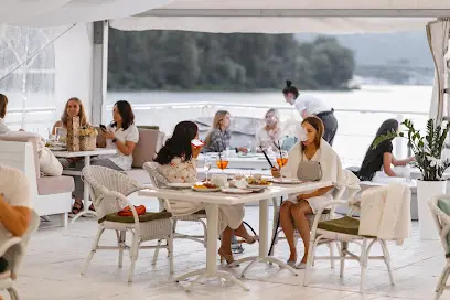 GUSTO&Uacute; &ndash; ПРИРОДА