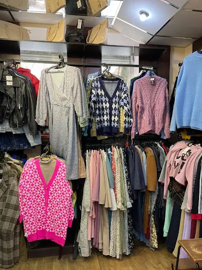 SUNDISTORE - магазин одягу та аксесуарів