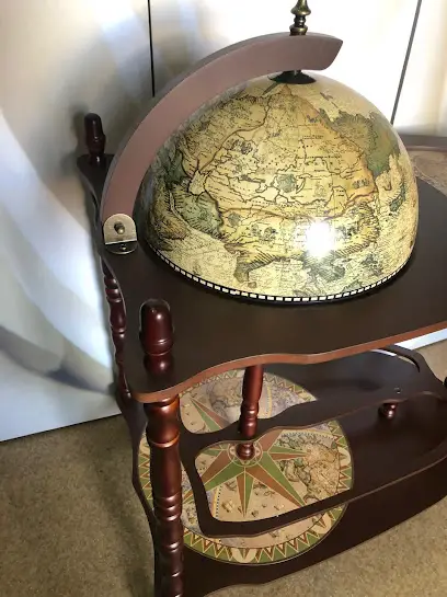 Магазин елітних подарунків та годинників - Mazhor