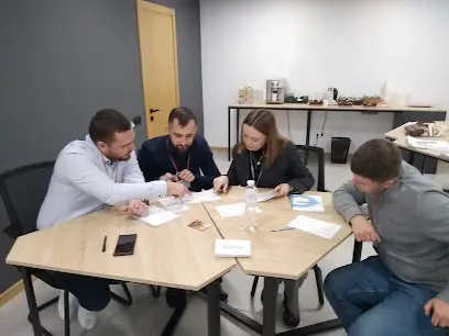 Тімбілдінг Київ. Тренінг Центр "Альянс". Бізнес ігри, командні тренінги.