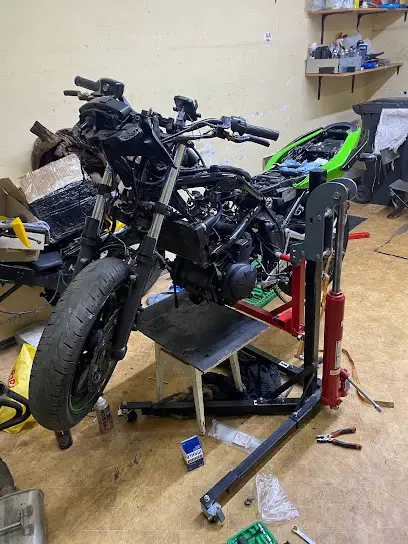 МотоСервіс LBK_customs_ , МотоЗапчастини