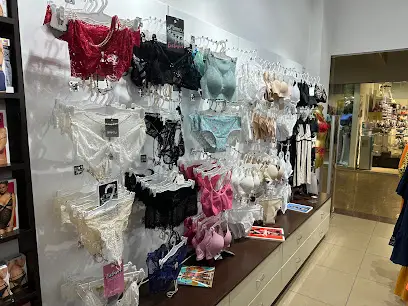 millaricci.com.ua - магазин нижньої білизни та купальників