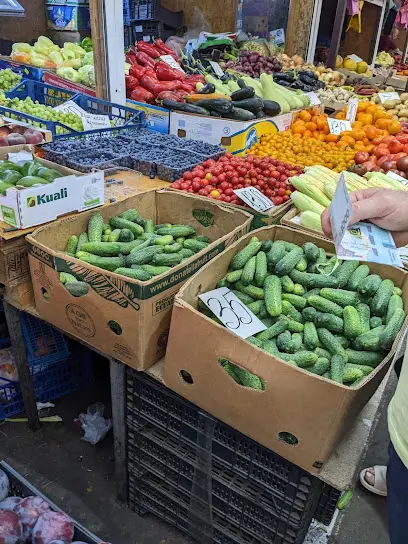 Оптовый рынок овощей, фруктов и орехов на Троещине