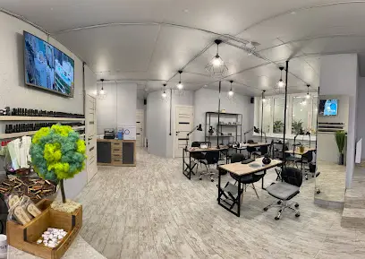 Nesh Nails Studio - студия маникюра и педикюра