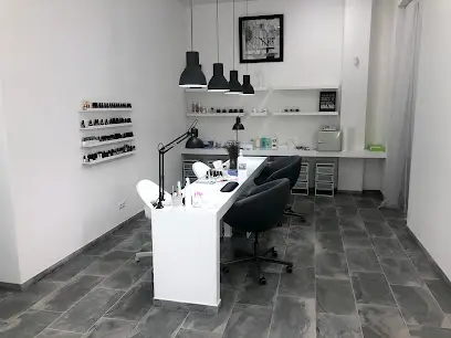 Салон краси &laquo;Елементи Краси&raquo; / манікюр/педикюр/косметологія