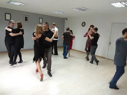 Школа танго "Tango de Fuego"