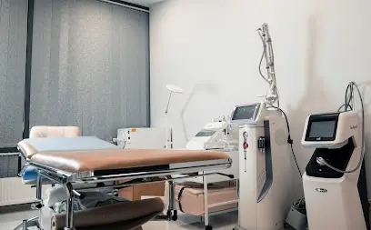 Клініка професора Храпача