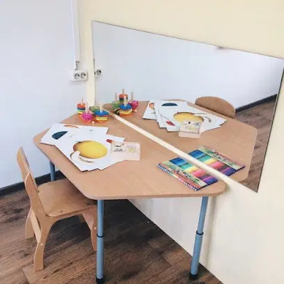 Логопед-дефектолог. Логопедична студія Тигренятко в Голосіївському районі