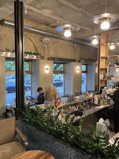 Cafe 128|4 Podil Food market