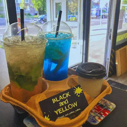 Кав'ярня Black and yellow