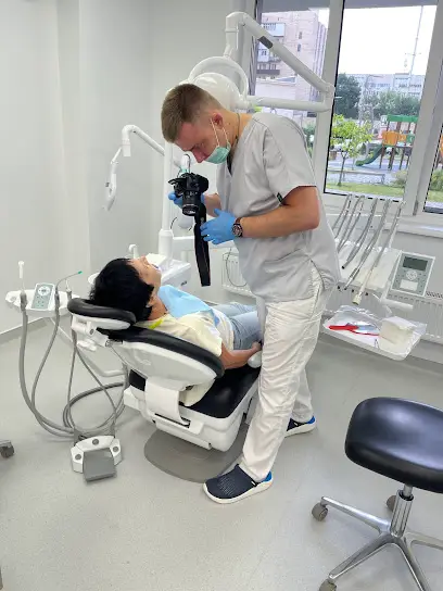 Стоматологічна Клініка "Галерея Посмішок" Нивки