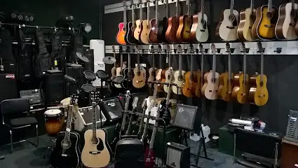 CD И ЧИТАЙ, МАГАЗИН