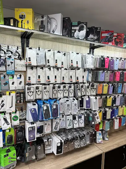 iQ STORE #3 - Магазин аксесуарів для смартфонів Apple Samsung Xiaomi Чохли iPhone Ремонт Ксерокопія