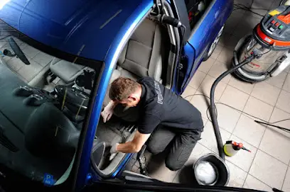 Детейлінг студія &ldquo;Crash Service&rdquo; | Полірування авто, хімчистка салону, поклейка захисної плівки