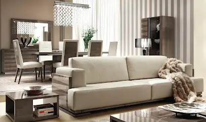 Магазин меблів Італія